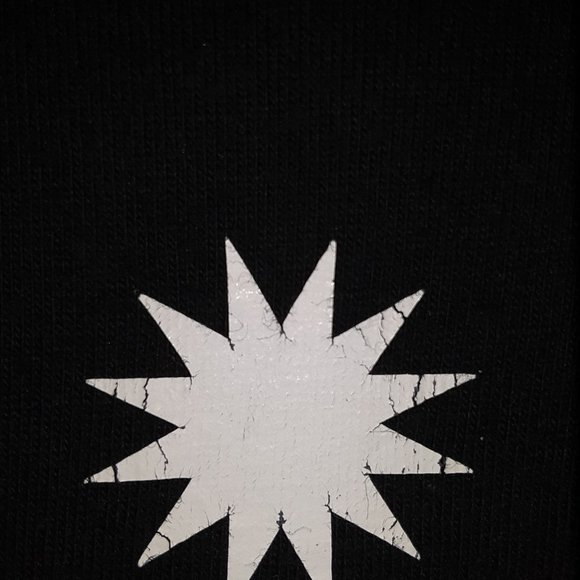 XL No Santa tee - Picture 3 of 5